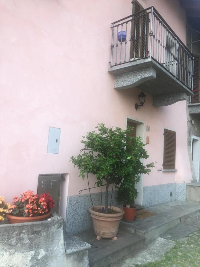 Ferienwohnung Casa Rosa Dervio Exterior foto
